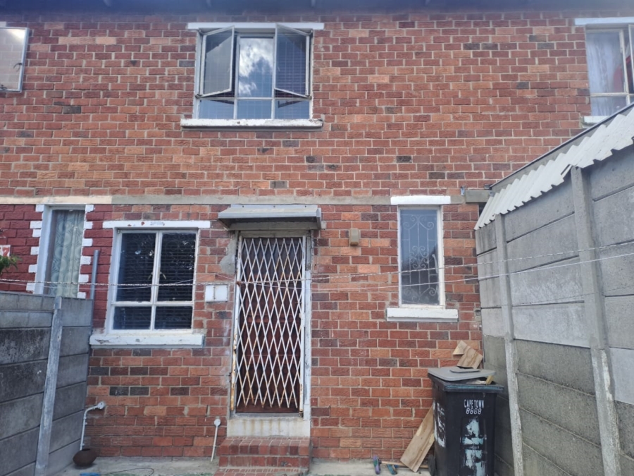 2 Bedroom Property for Sale in Woodlands Western Cape